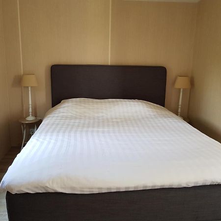 De Bijsselse Enk, Chalet 20 A ヌンスペート エクステリア 写真